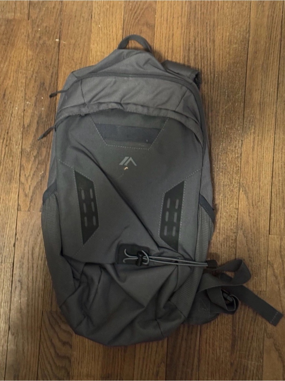 Quest Grey Hydration Backpack